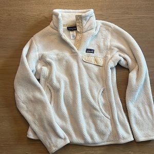PATAGONIA - White Synchilla Snap Pullover